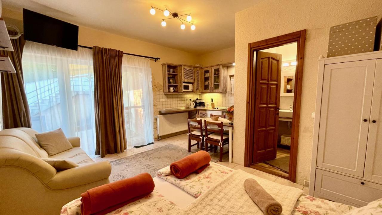 Naposdombi Apartmanok Orfű Exterior foto